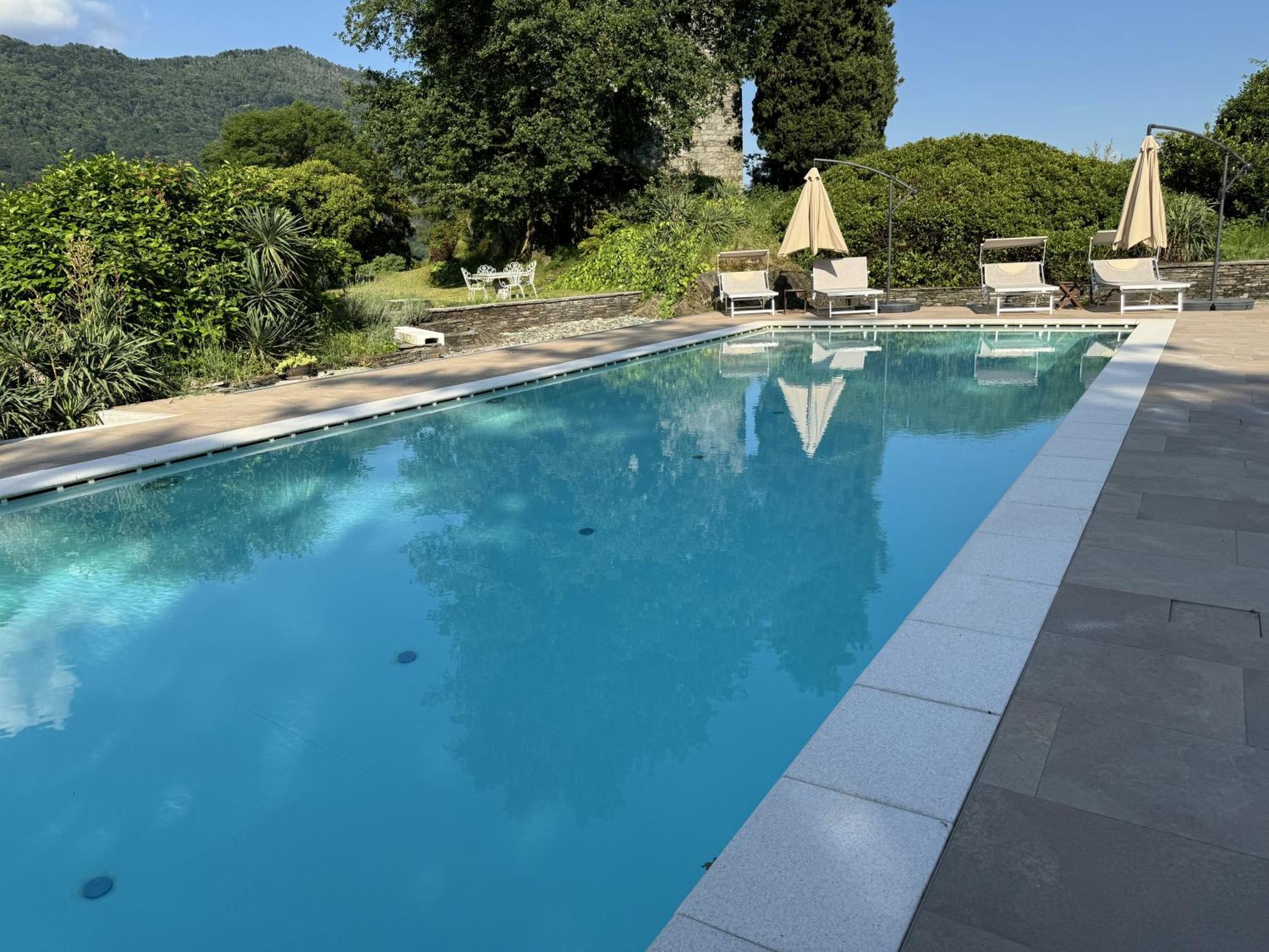 The Comfortable House With Big Pool In The Center Of Mergozzo Exterior photo